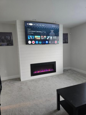 Private 1 bedroom in Brookswood